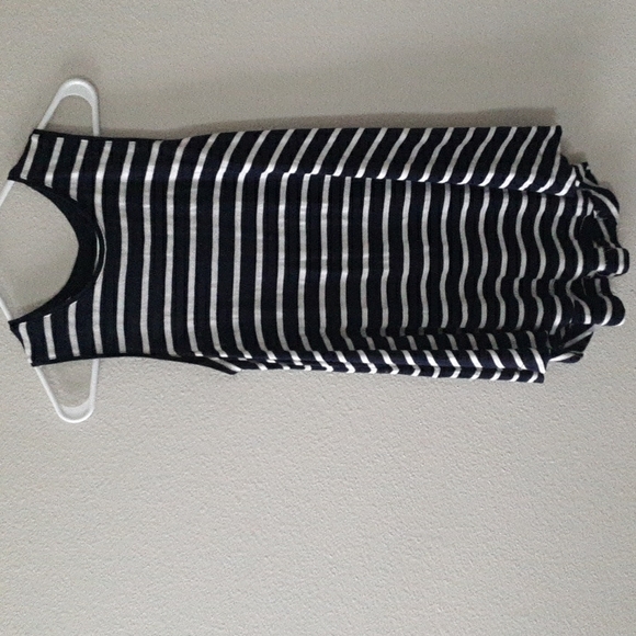 Sleeveless tanktop - Picture 1 of 2